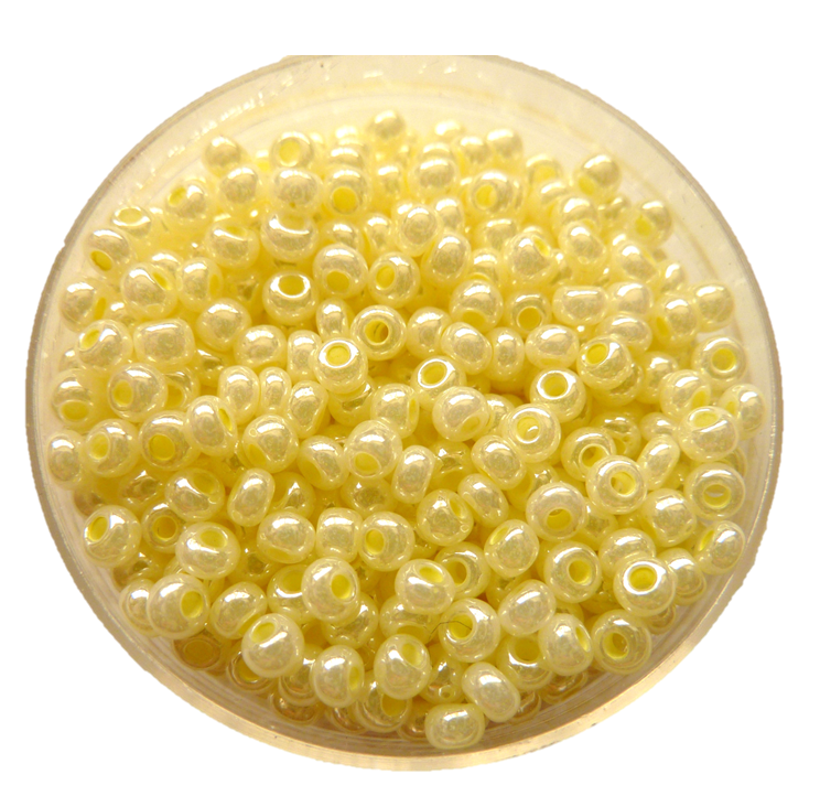 Perles rocaille crème foncé nacré 9-0_2.5mm