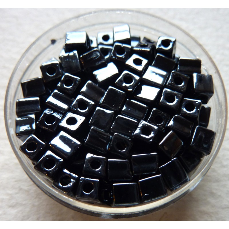 Miyuki jet hématite